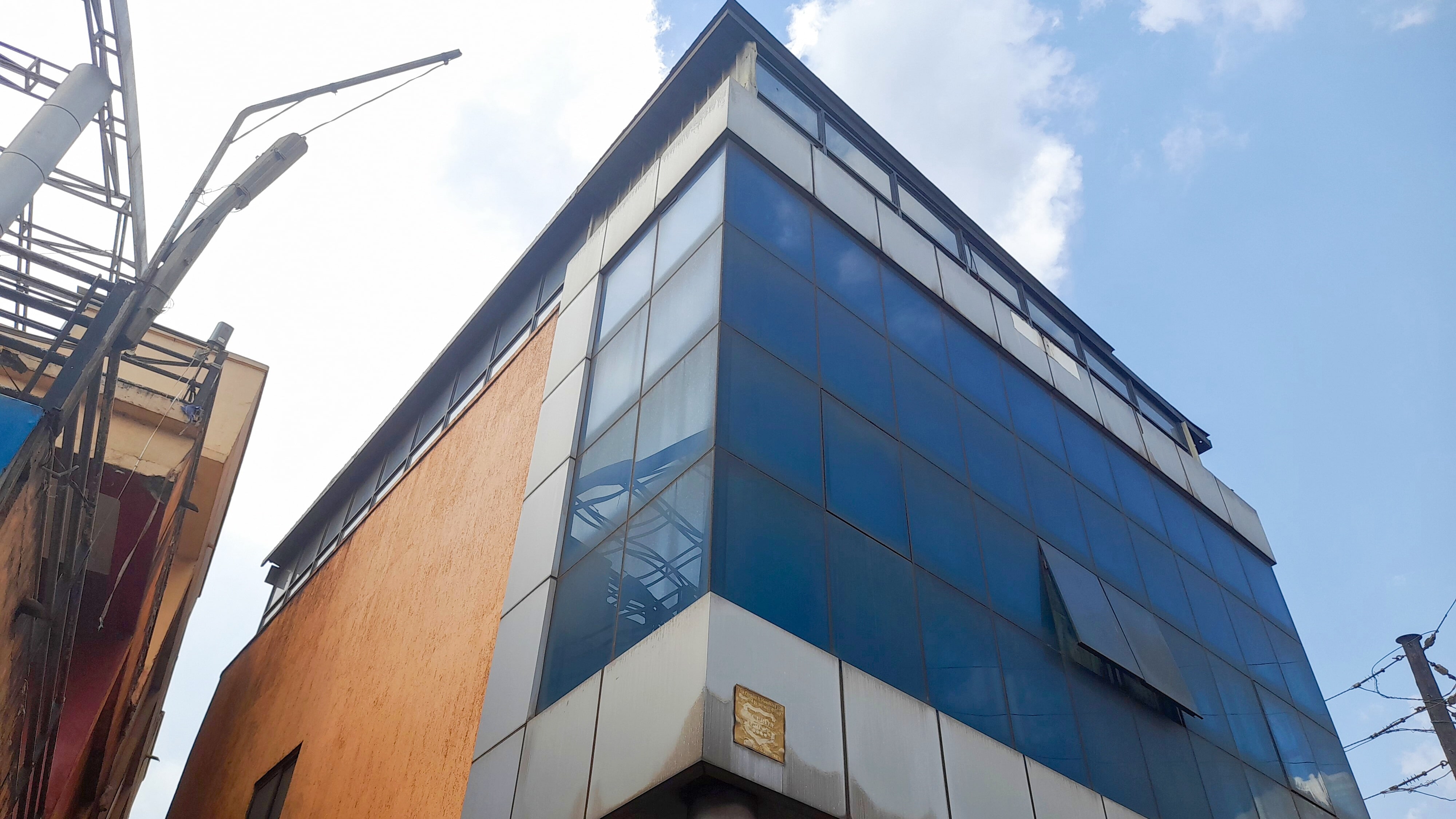 building 5-min.jpg